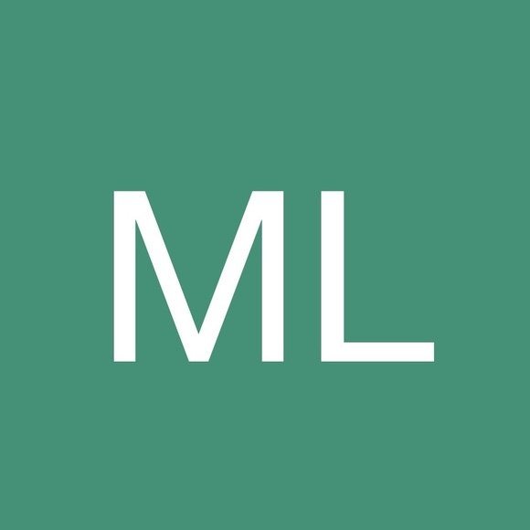 Meet your Posher, Megan - Picture 2 of 2